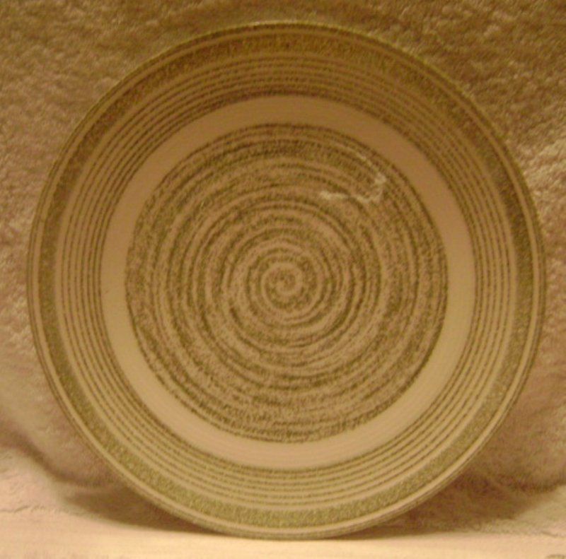 Max Schonfeld El Verde Ironstone Dinner Plates   set of 2  